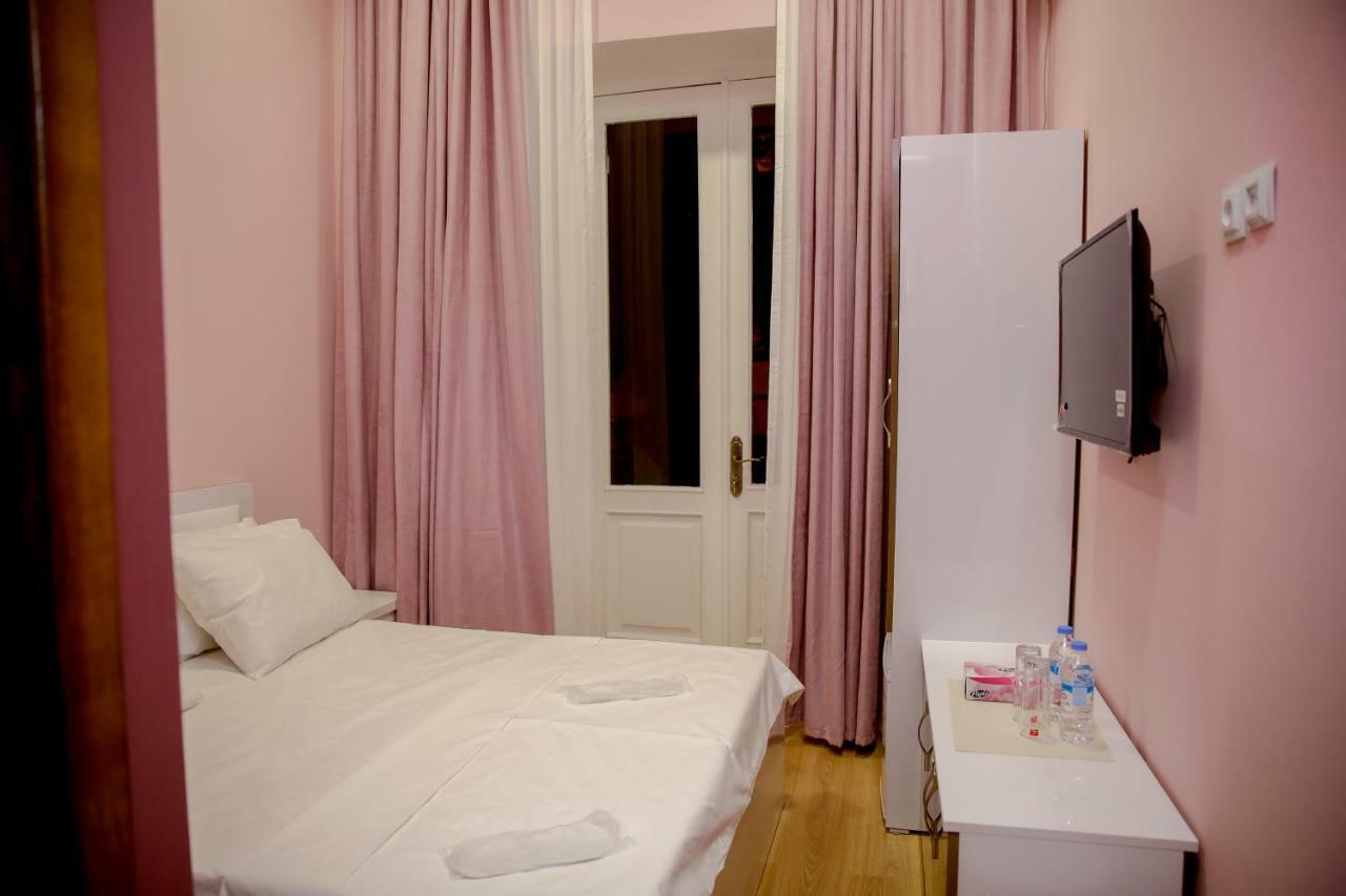 Euphoria Mariam Hostel Tbilisi Exterior photo